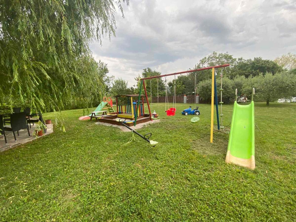 Green Place Apartments Порторож Экстерьер фото