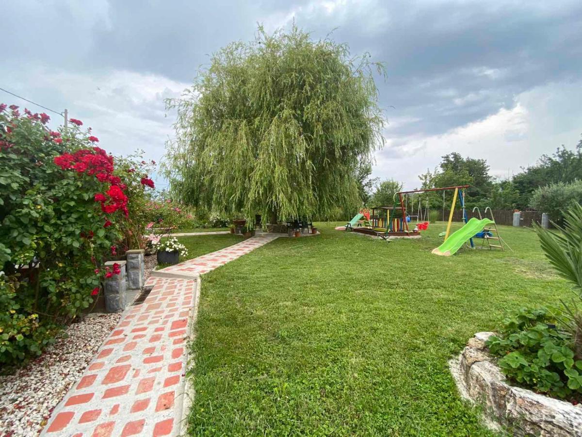 Green Place Apartments Порторож Экстерьер фото