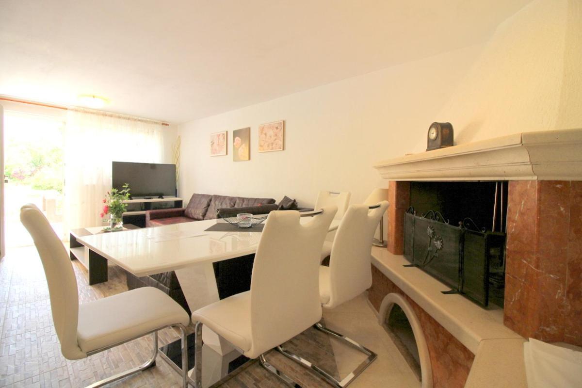 Green Place Apartments Порторож Экстерьер фото